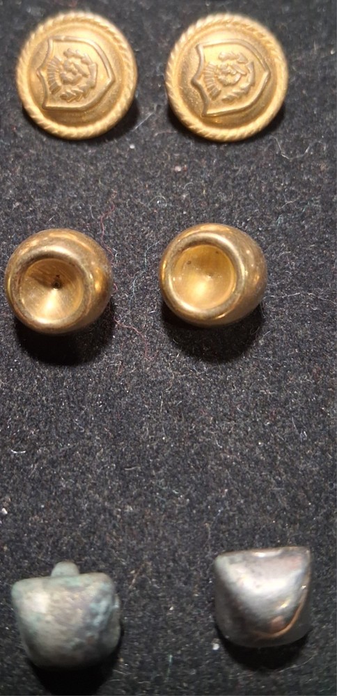 Vintage metal buttons, 36 pairs