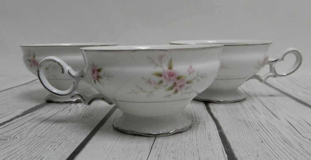 Mikasa Fine China" Versalles" 9344 Three Replacement Cups