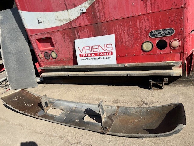CHEVROLET CHEVY / GMC FRONT BUMPER