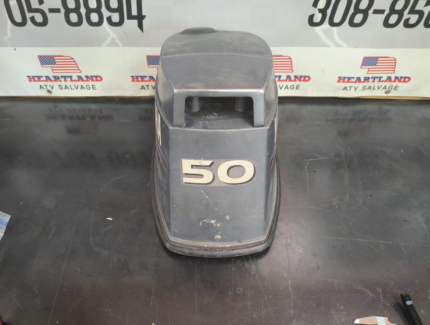 Yamaha 40 50 HP Top Cowling Cowl Hood Cover 63D-42610-60-4D. R12