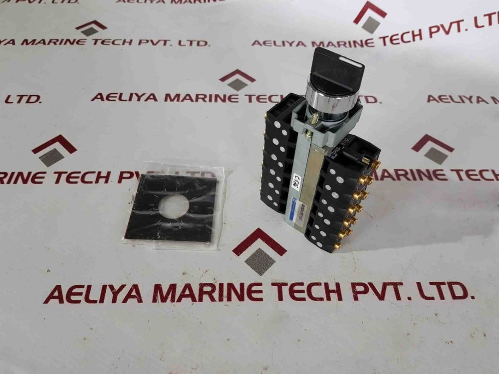 Telemecanique W80429703 Rotary Selector Switch