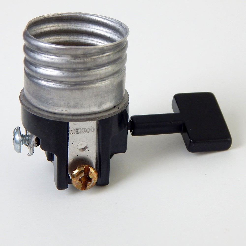 On / Off Medium Base Turn Key Socket Guts Removable Metal Paddle
