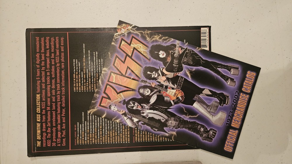 KISS The Definitive Collection Box Set Complete ~Book + 5 CDs 2001 Pre Owned