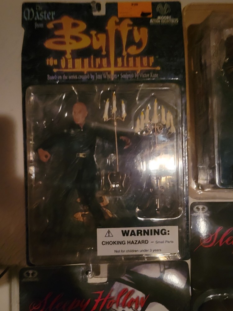 Buffy the Vampire Slayer FIGURE SET