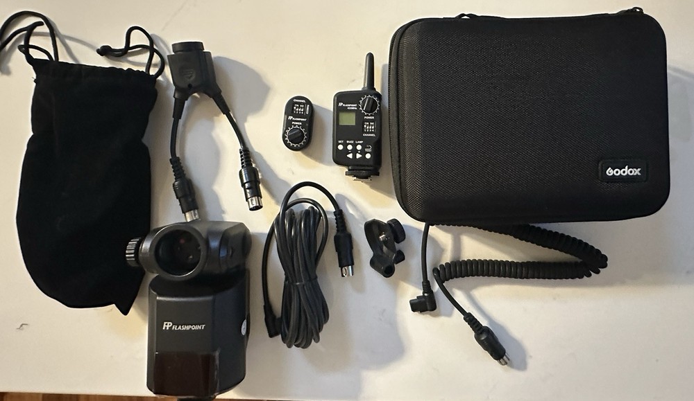 Flashpoint StreakLight 360 Ws Flash Strobe Transmitter Receiver Cable Set No Box