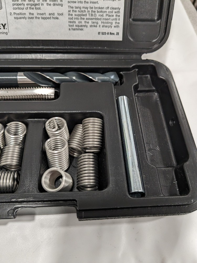HELI-COIL Thread Repair Kit: Threaded Insert 5401-8 INCOMPLETE
