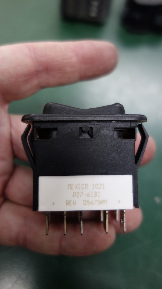 PACCAR Regen Switch P27-6131