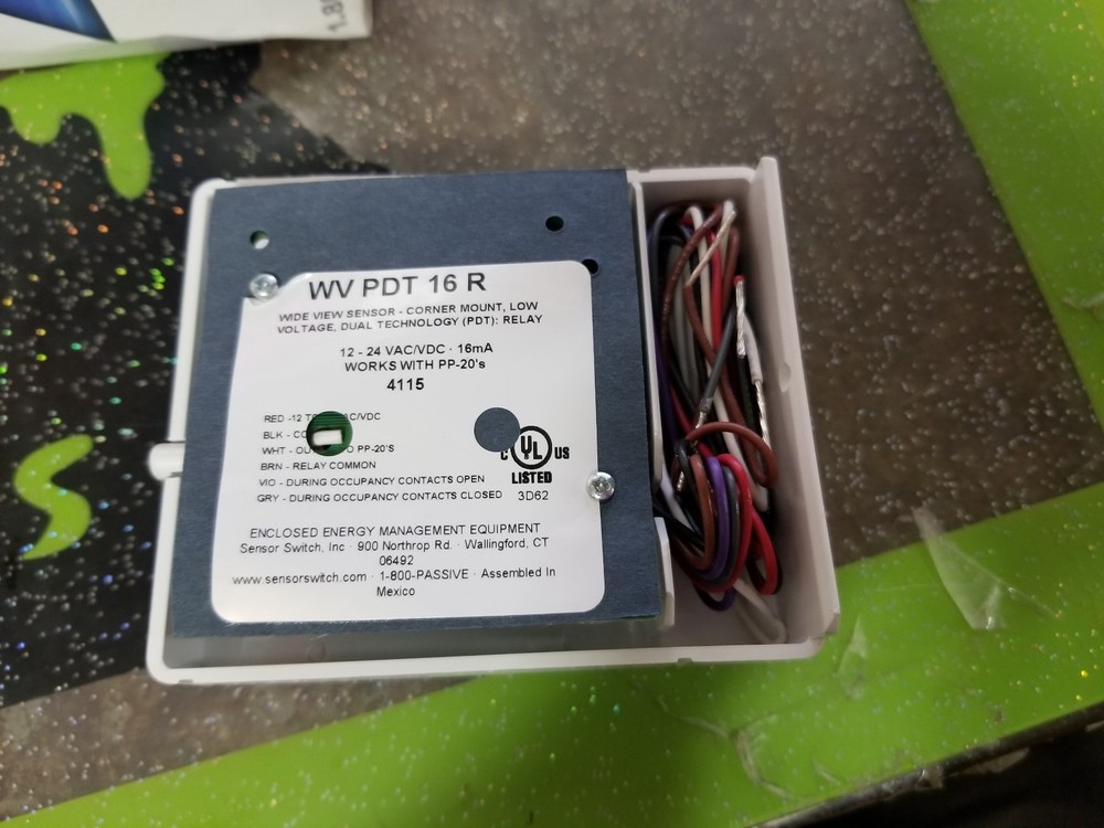 Sensor Switch WV PDT 16 R corner mount