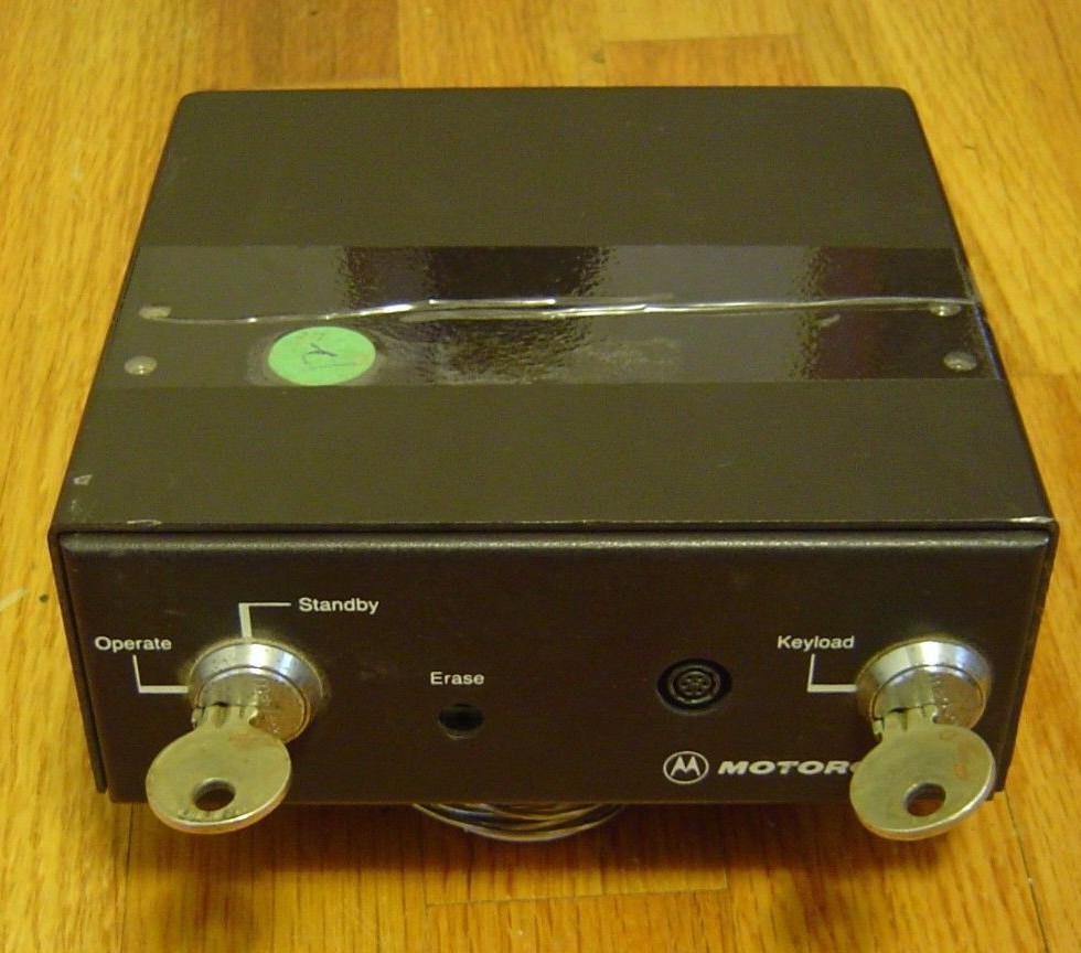 MOTOROLA SPECTRA  Securenet Physical Security Housing With key