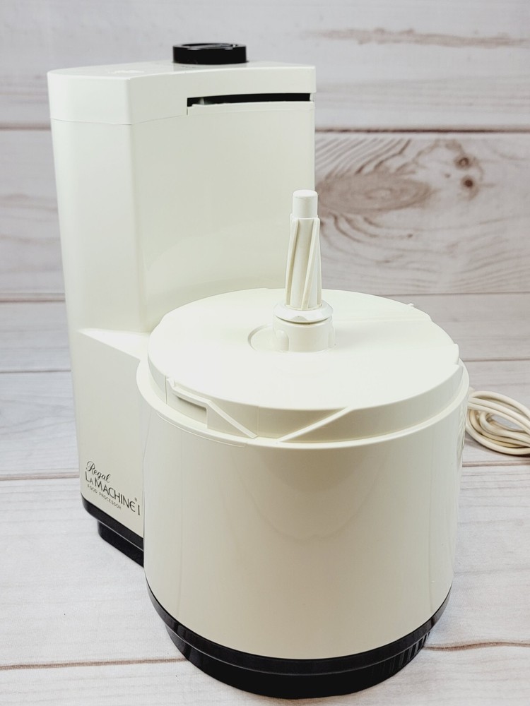 Regal La Machine 1 Model V813 Food Processor Replacement Part, Base Tested