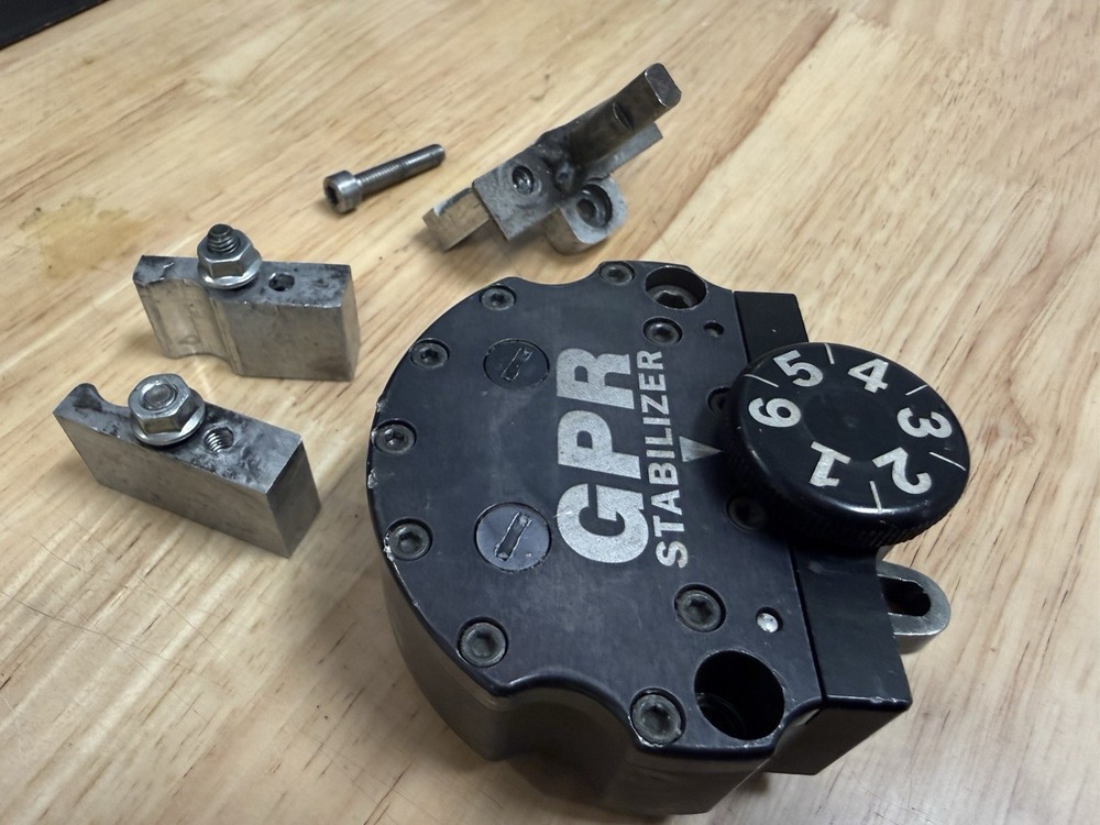 2006 - 26 Yamaha R6 GPR Stabilizer