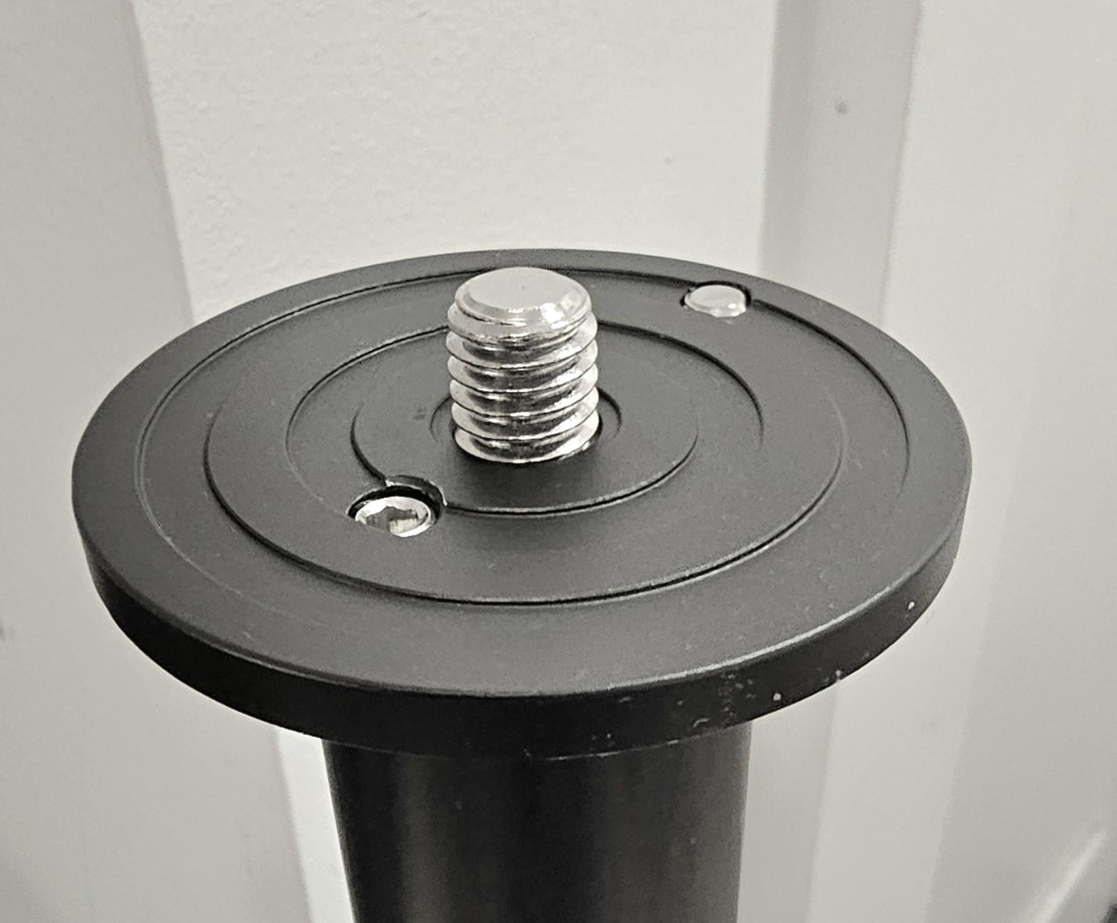 GITZO TRIPOD CENTER COLUMN 17" (GROOVED) for 3 & 4 SERIES w/DOUBLE SAFELOCK MINT