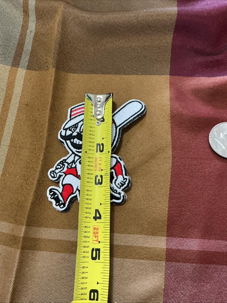 Cincinnati Reds Embroidered Iron On Patch
