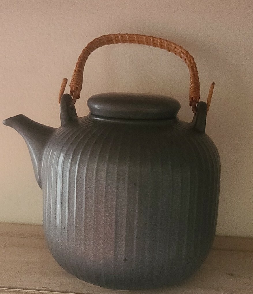 Artisanal Kitchen Supply ~ Soto ~ Teapot ~ Ash in Color ~ Stoneware