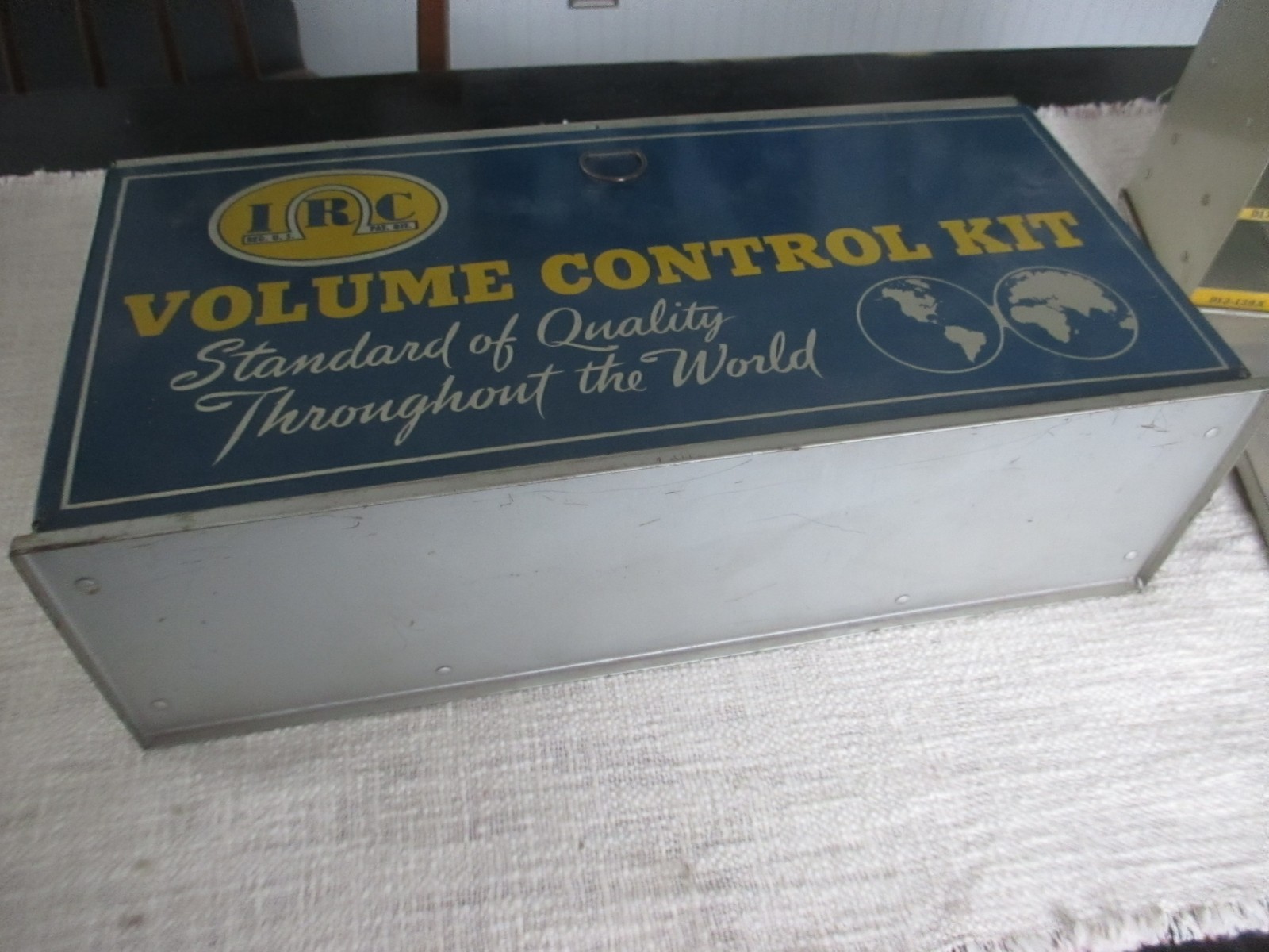 VINTAGE ANTIQUE IRC RADIO TV VOLUMN CONTROL KITS RCA ZENITH CROSLEY MOTOROLA