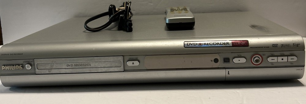 Phillips DVD Recorder Player - Model  DVDR615/17 With Remote Read