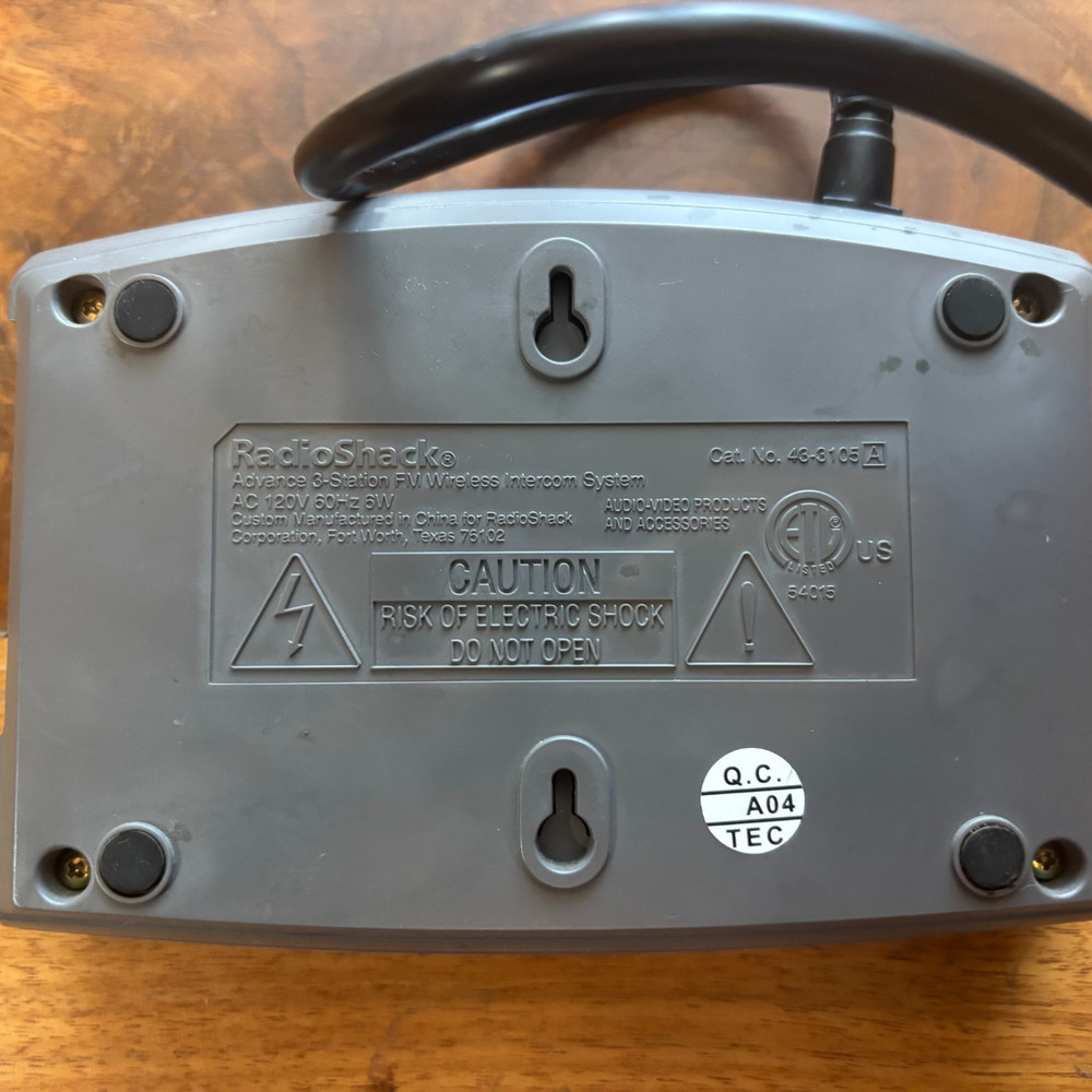 RadioShack Advance 3-Station FM Wireless Intercom System 43-3105A