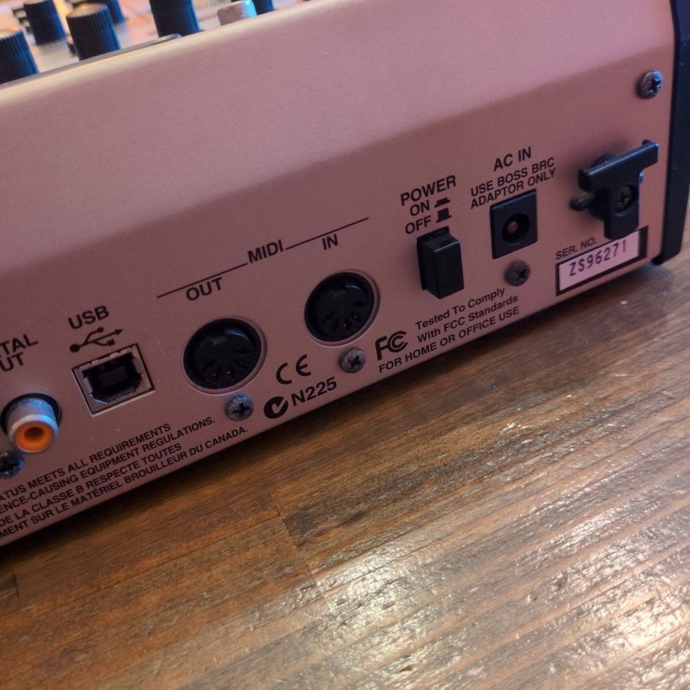 BOSS GS-10 Guitar Multi Effects Processor USB Audio Interface COSM Simulator