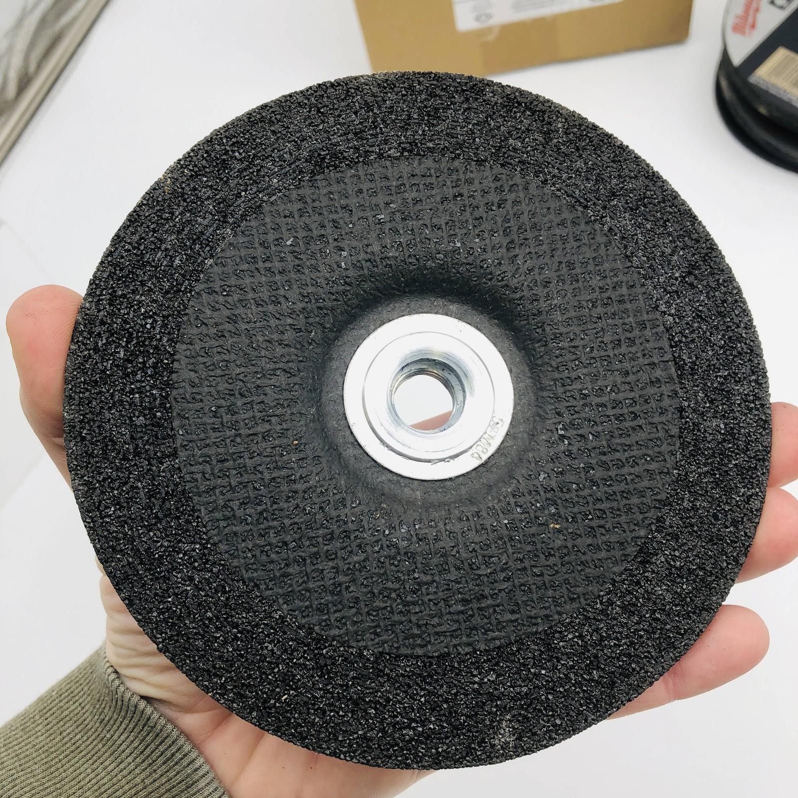 5pk Milwaukee 49-94-6330 Grinding Disc 6in x 1/4in x 5/8in-11 Type 27 AO