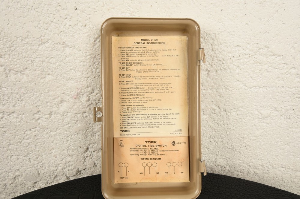 Tork D-100 One Channel Time Switch Control 7 Day Scheduling Timer