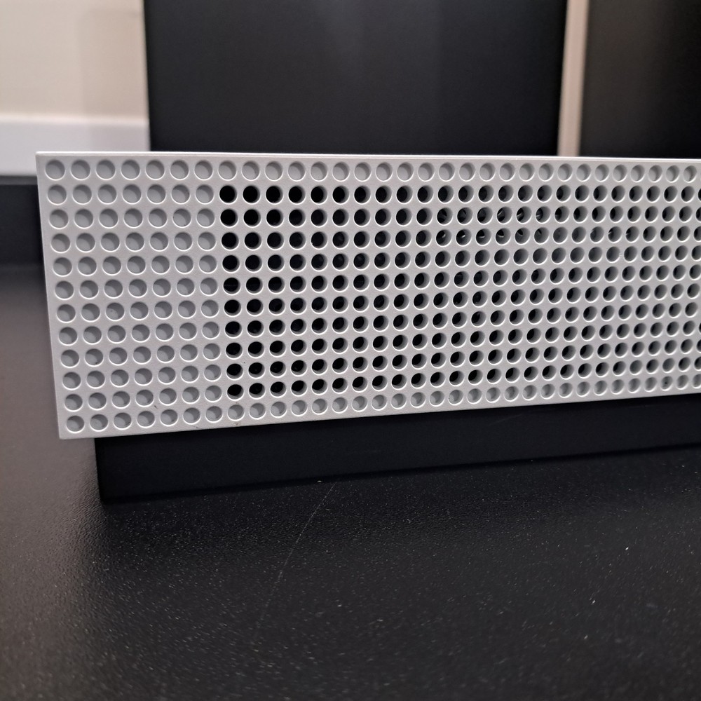 Xbox One S White 1 Console Disc Version & Controller HDR 4K Enhanced Microsoft