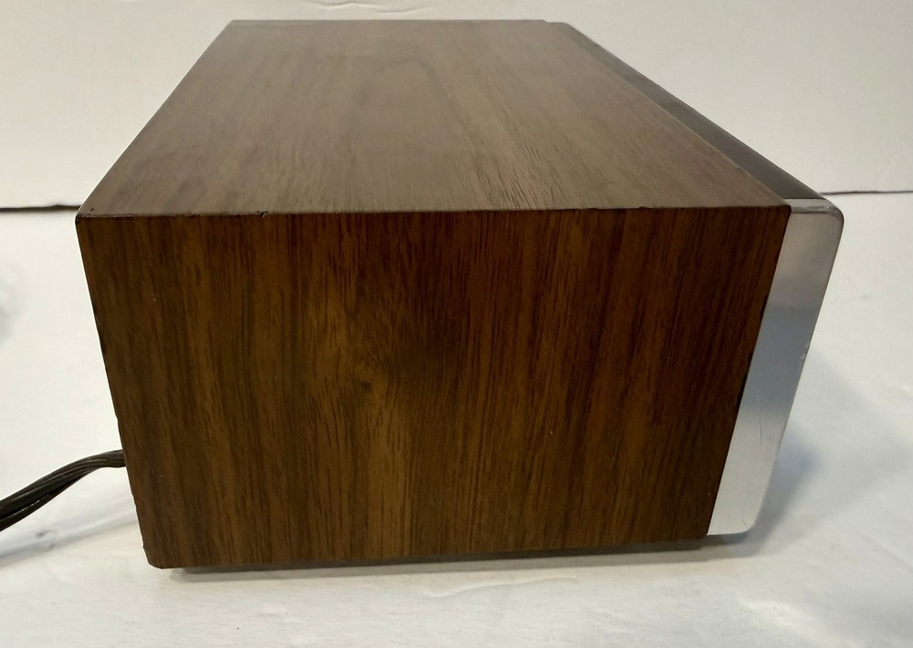 Realistic SA-10 Vintage Solid State Stereo Amplifier # 31-1982B Untested, Read