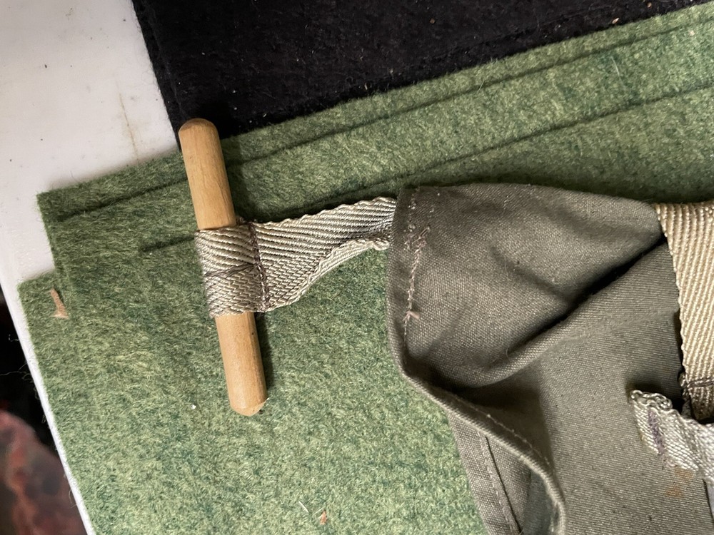 WW2 original German winter gloves dated 1941￼