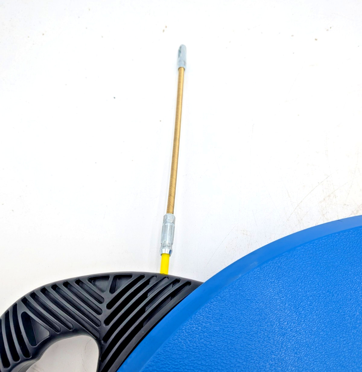 IDEAL 31-064 S-Class Fiberglass Fish Tape with Leader, 200 ft. x 3/16 in.