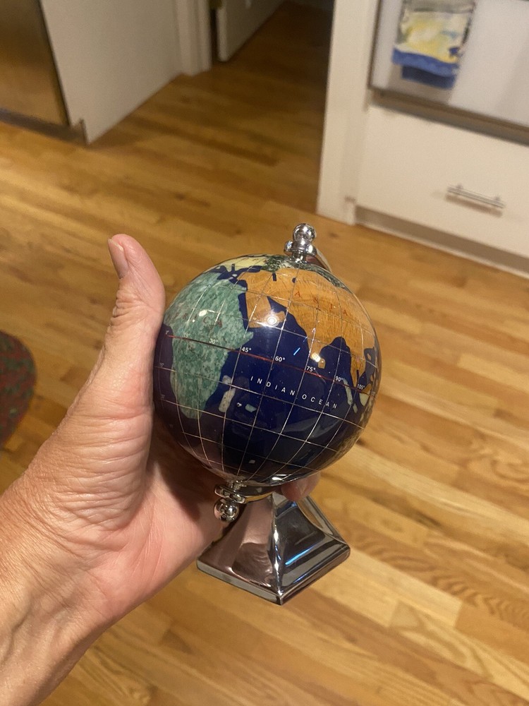 Alexander Kalifano Gemstone Globe Paper Weight Blue Silver Stand