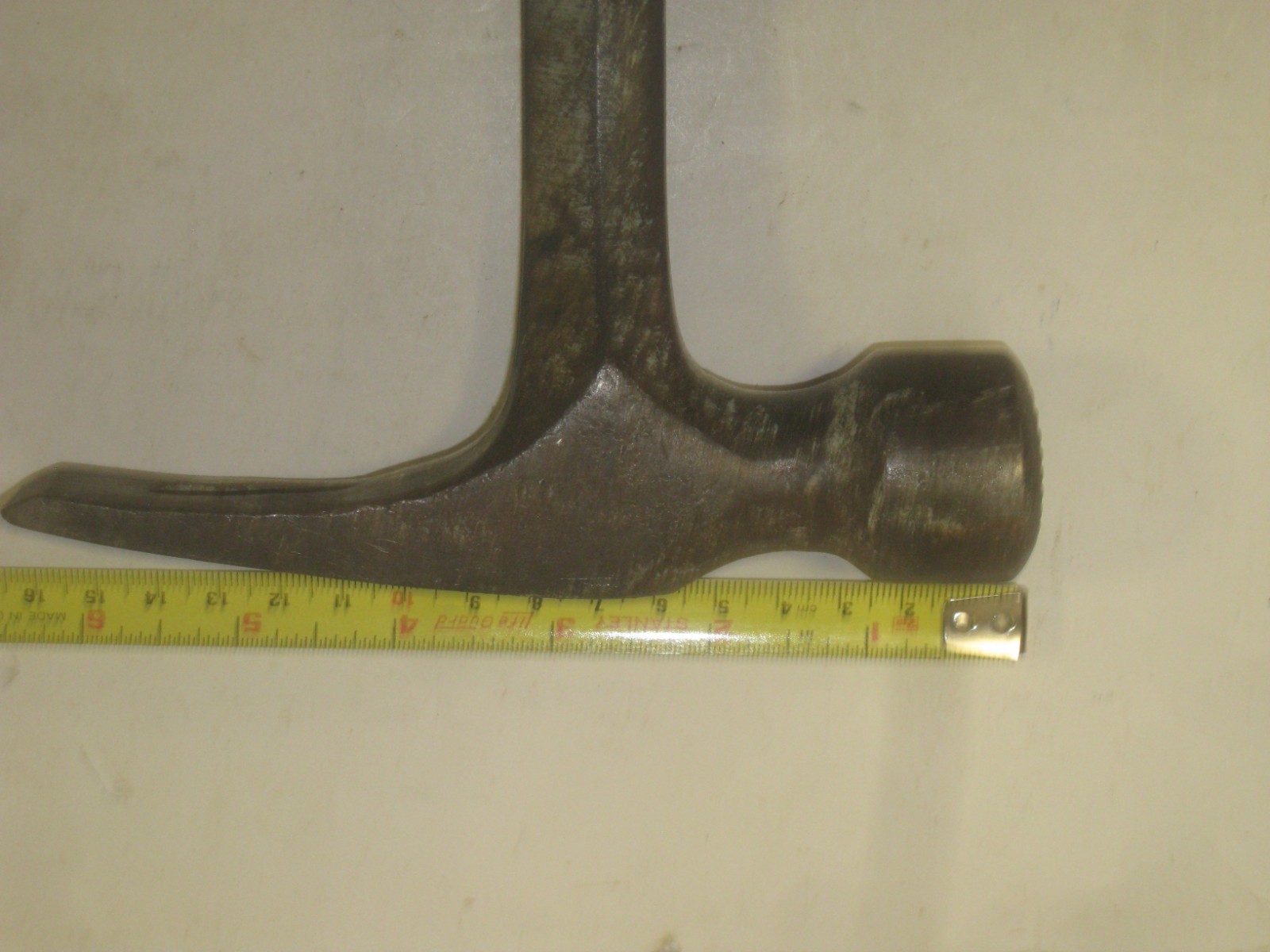 Vintage Estwing Framing Hammer with Unusual Nail Puller model E328SM USA made