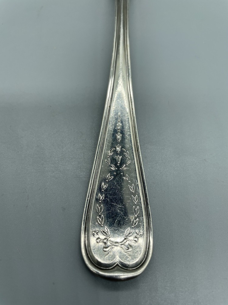 Antique WM Rogers Medium Solid Cold Meat Serving Fork Garrick Silverplate 1908