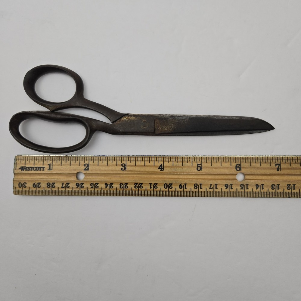 Vintage Scissors Shears/Sewing Scissors - Made in Germany