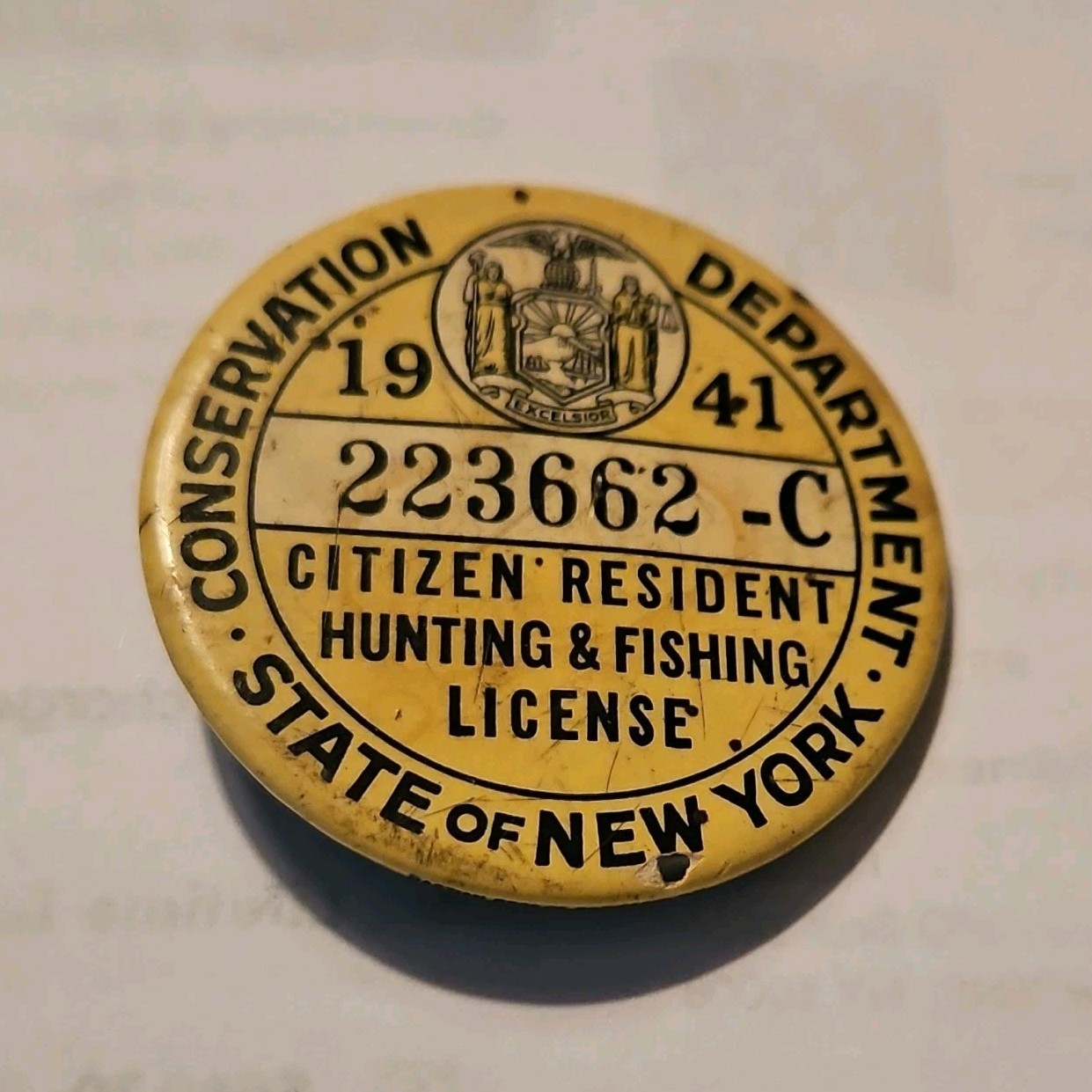 1941 New York Citizen Resident Hunting & Fishing License Pinback Vintage