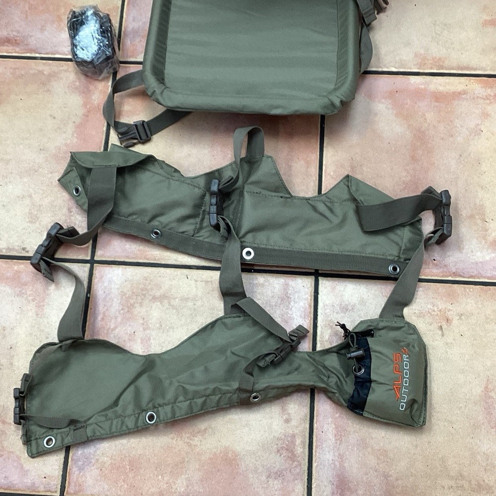 Alps OutdoorZ Commander Freighter Frame & Pack Bag
