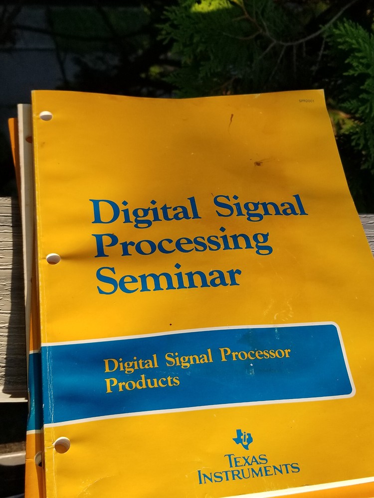 5 VINTAGE TEXAS INSTRUMENTS BOOKS DATA ELECTRONICS DIGITAL MANUALS