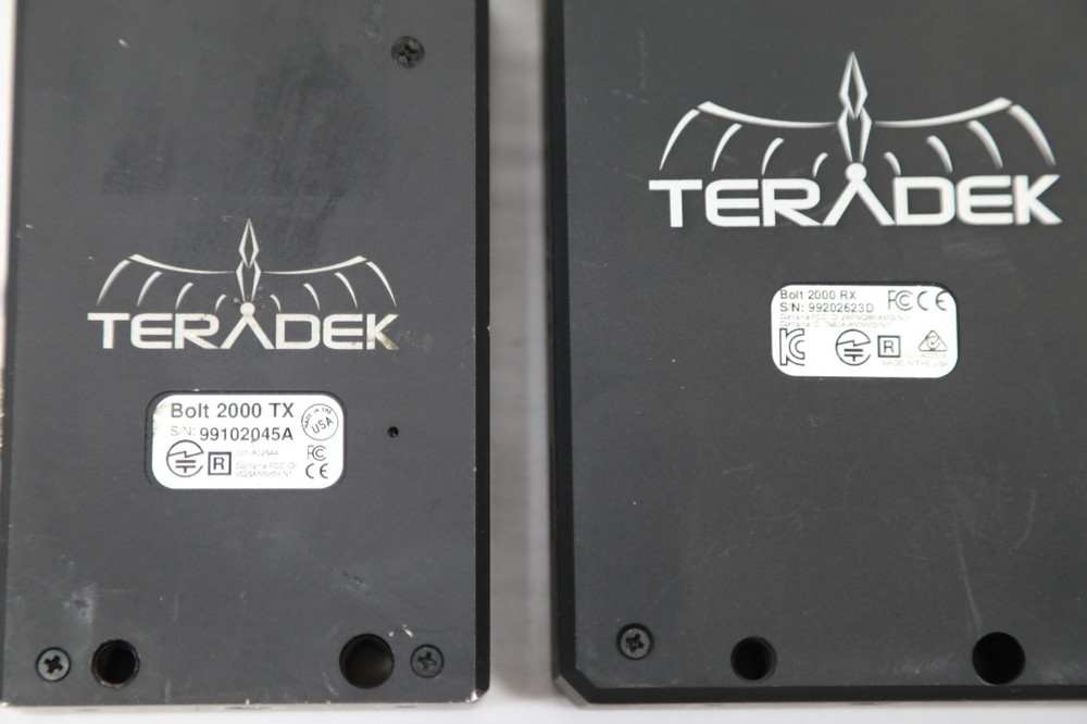 Teradek Bolt Pro 2000 SDI/HDMI Wireless Video System with Antenna Array