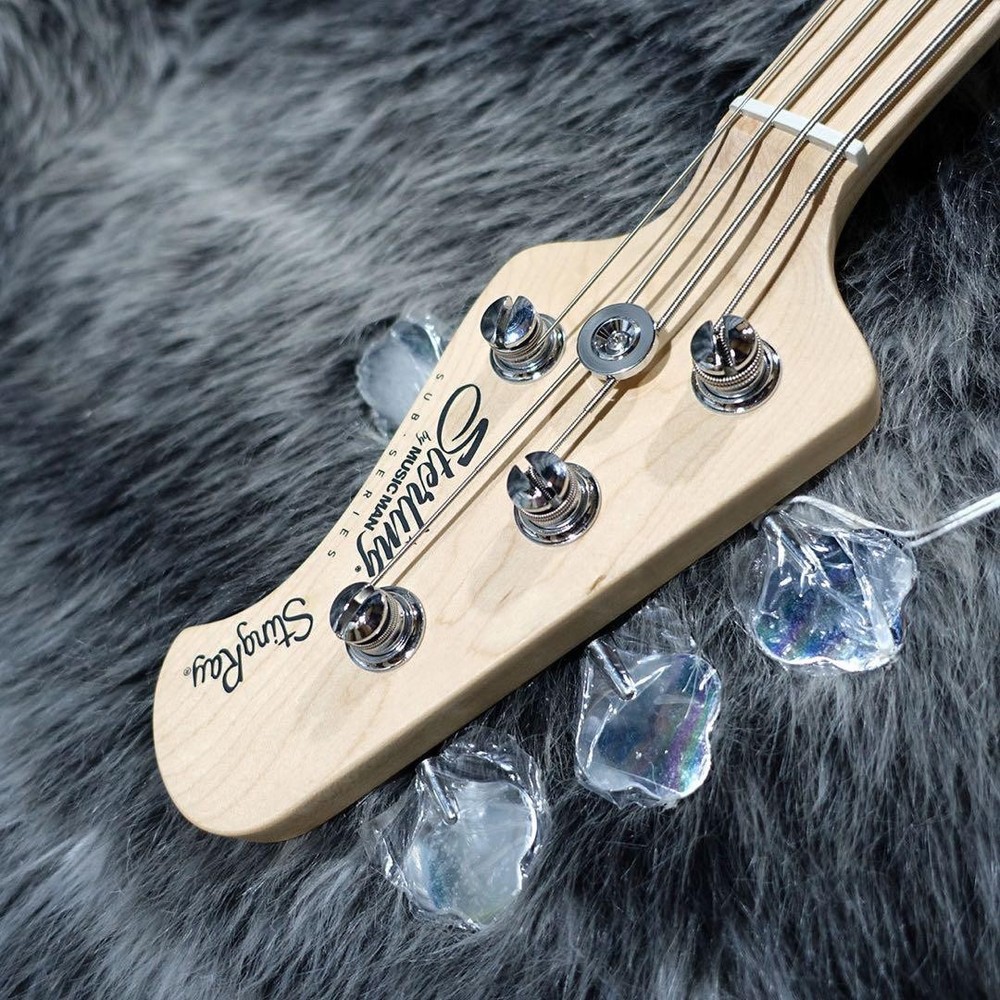 Sterling Stingray Ray4