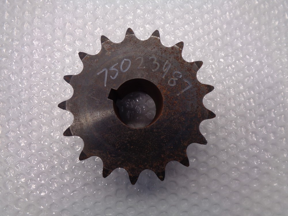 MARTIND60B17H DOUBLE SPROCKET UNMP