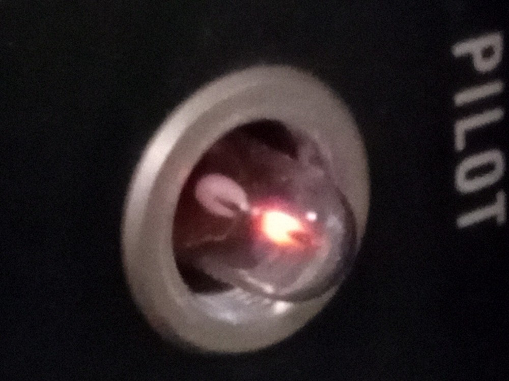 Gates MO-3777B portable mic pre mixer.