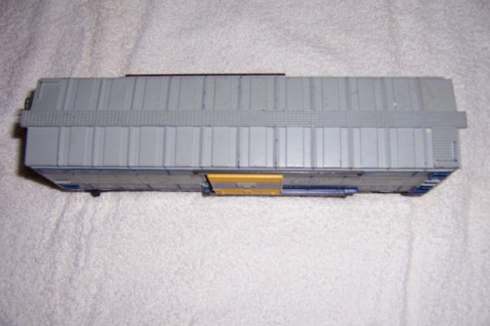 Lionel O scale 6464150 Eagle Box car