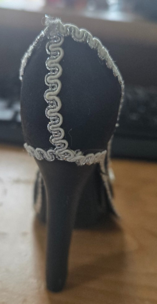 Lot of 4 High Heel Shoe Ring Holders Jewelry Display Fabric Heels Vanity Decor