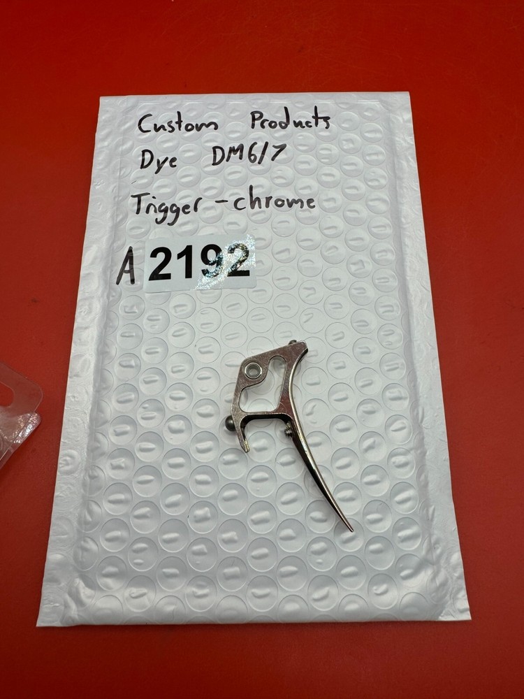 Custom products Dye DM6/7 Trigger-Chrome