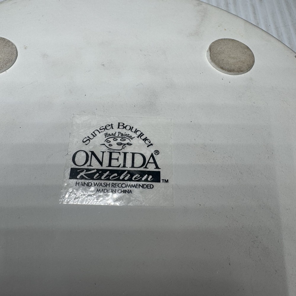 Oneida Round Ceramic Hand Painted Trivet
