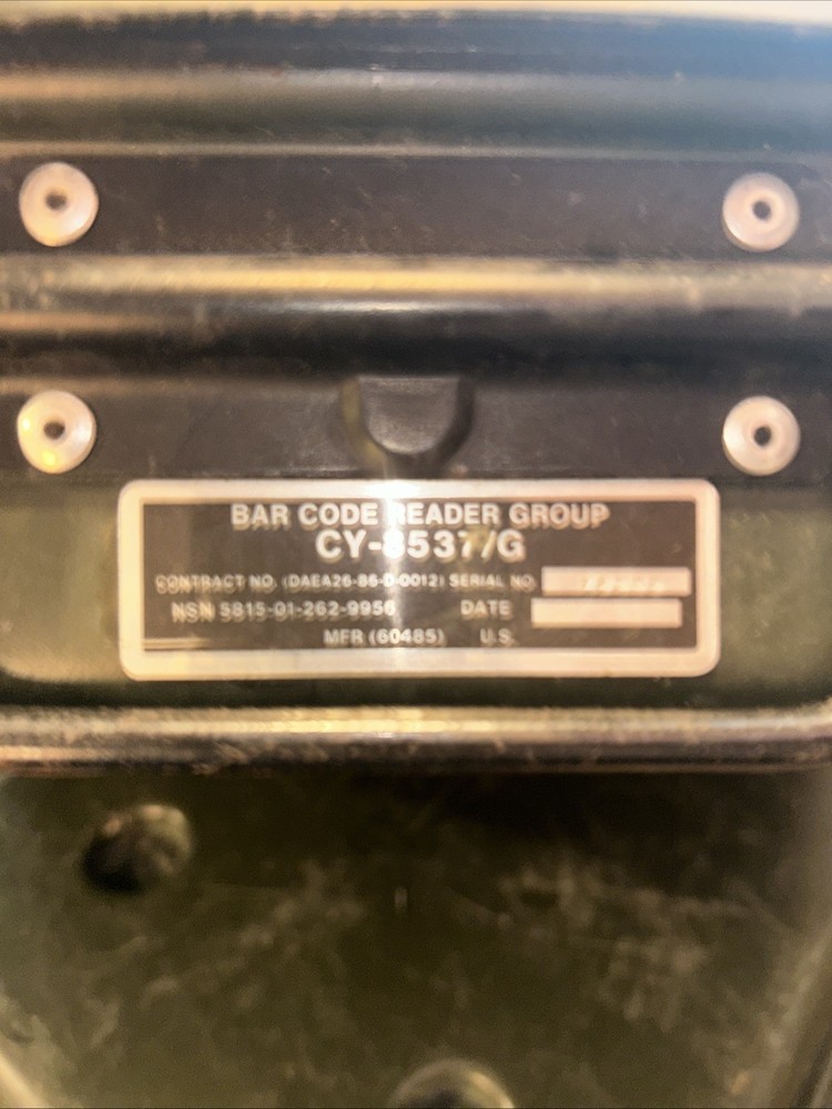 MSI Data Corp PDT-LS Portable Bar Code Reader LS 8100 In Case CY-8537/G Untested
