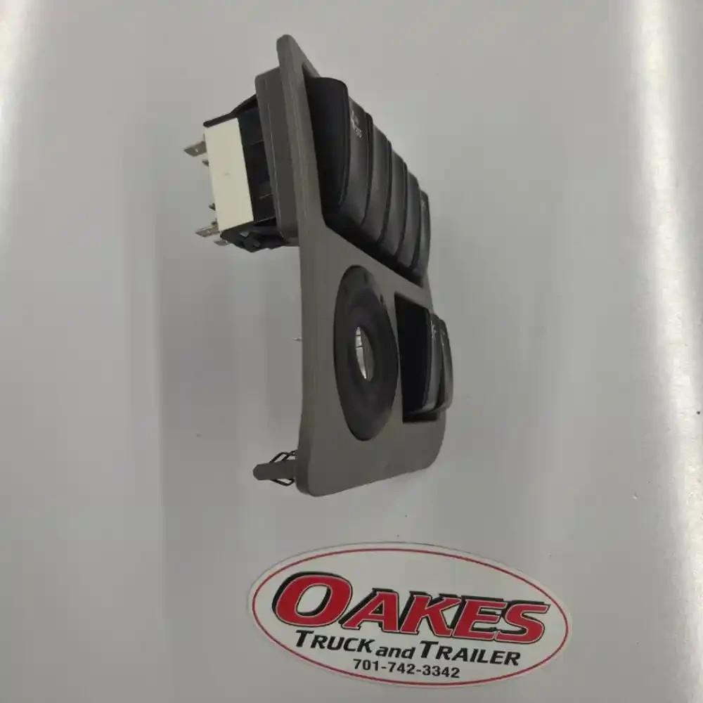 2016 Peterbilt 579 Ignition Dash Panel- S64-6105