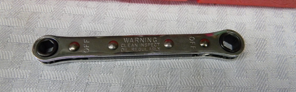 SNAP-ON 19PC OFFSET SCREWDRIVER RATCHET & BIT SET #CRA180PB MISSING 1 PC