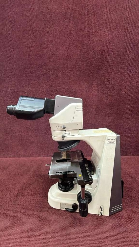Nikon eclipse 55i Microscope
