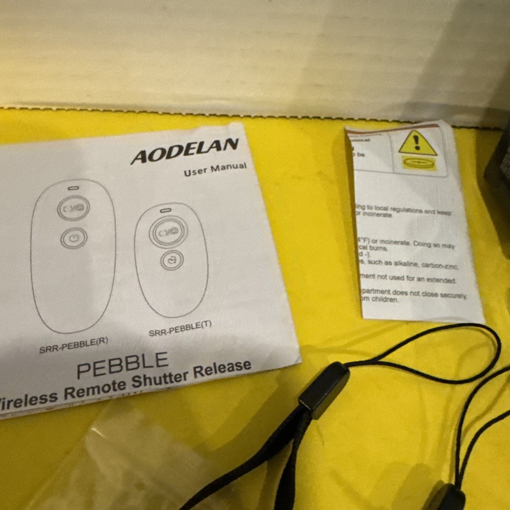 Aodelan SRR Pebble Remote Control Wireless Shutter Controller for Canon Camera