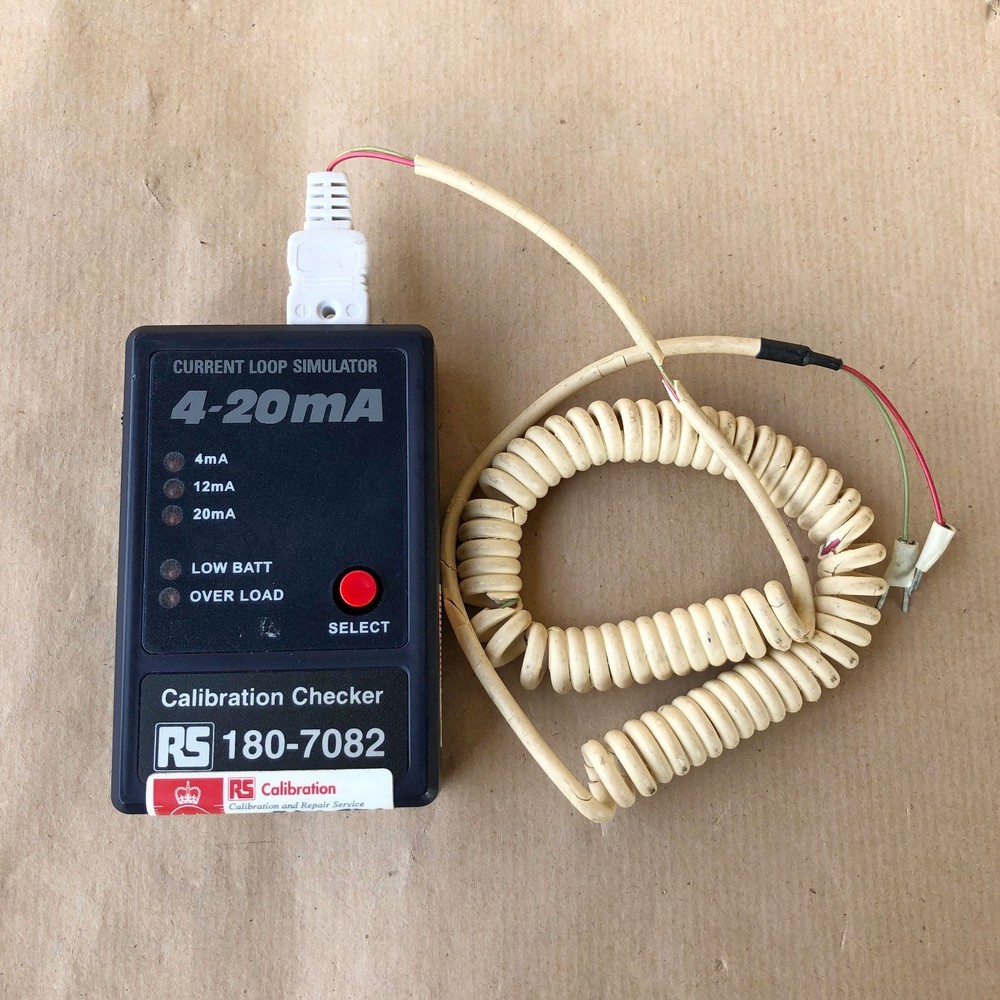 RS 180-7082 CALIBRATION CHECKER AND CURRENT LOOP SIMULATOR