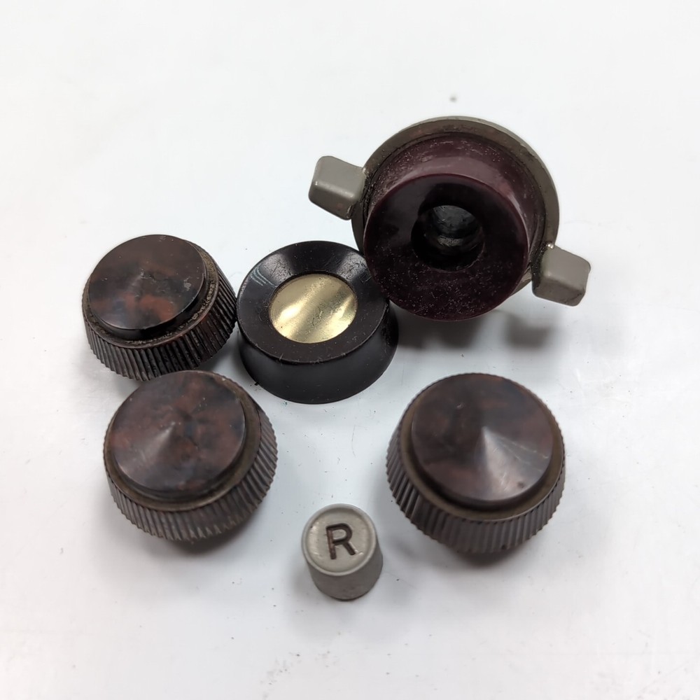 6 Assorted Vintage Brown & Plastic Radio/Electronics Knobs Receiver